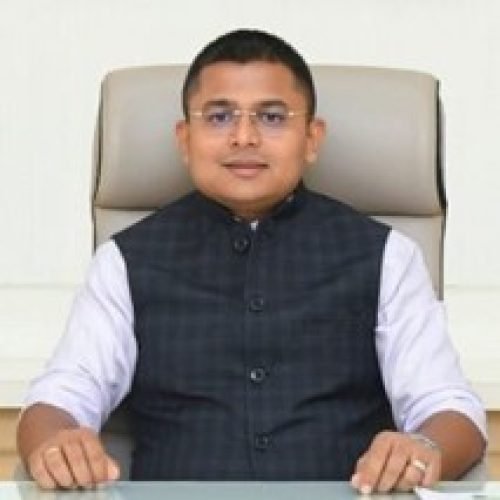 श्री आशिष येरेकर